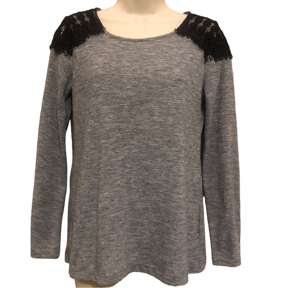 OLD NAVY Ladies Small Shirt.